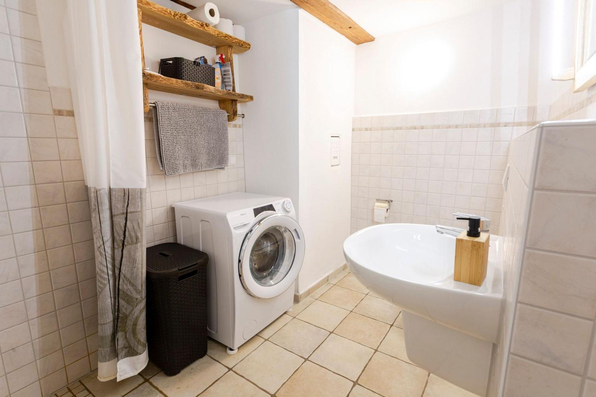Ferienwohnungen Klein Kapelle Gingst Bagian luar foto